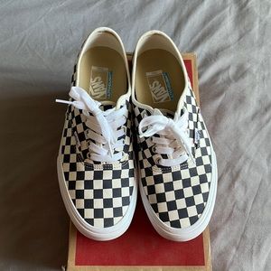 Vans authentic pro - navy checker